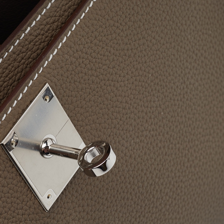 Pre Owned Hermès Etoupe Togo Leather Kelly Depeches 25 Pouch