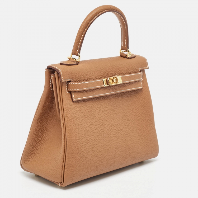 Pre Owned Hermès Gold Togo Leather Gold Finish Kelly Retourne 25 Bag