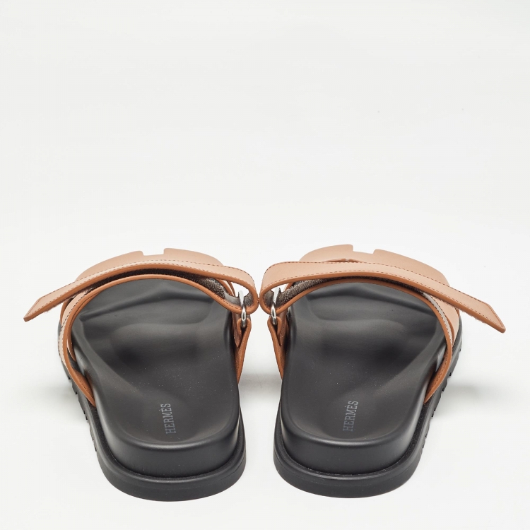 Pre Owned Hermes Brown Leather Chypre Sandals Size 40