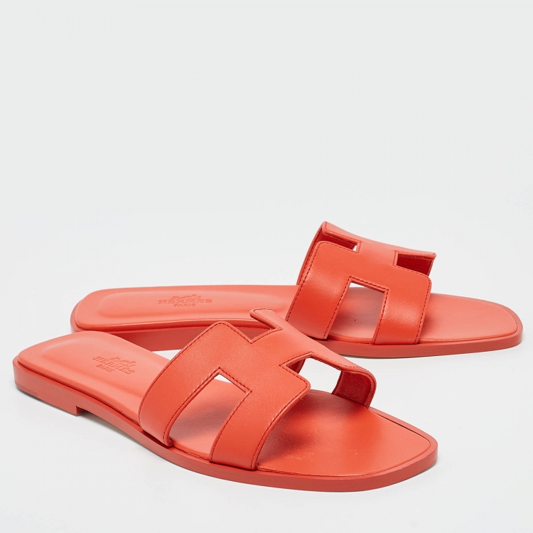 Pre Owned Hermes Orange Leather Oran Flat Slides Size 38