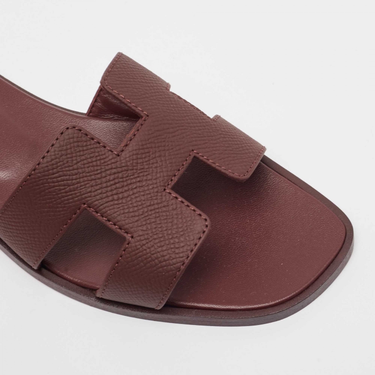 Pre Owned Hermes Burgundy Leather Oran Flat Slides Size 36