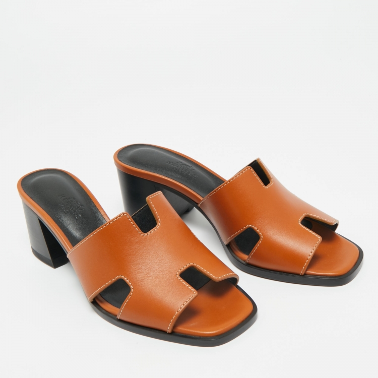 Pre Owned Hermès Brown Leather Helia Slide Sandals Size 36