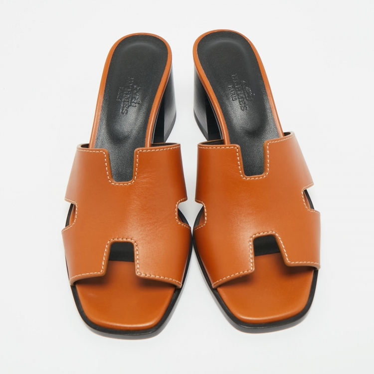 Pre Owned Hermès Brown Leather Helia Slide Sandals Size 36