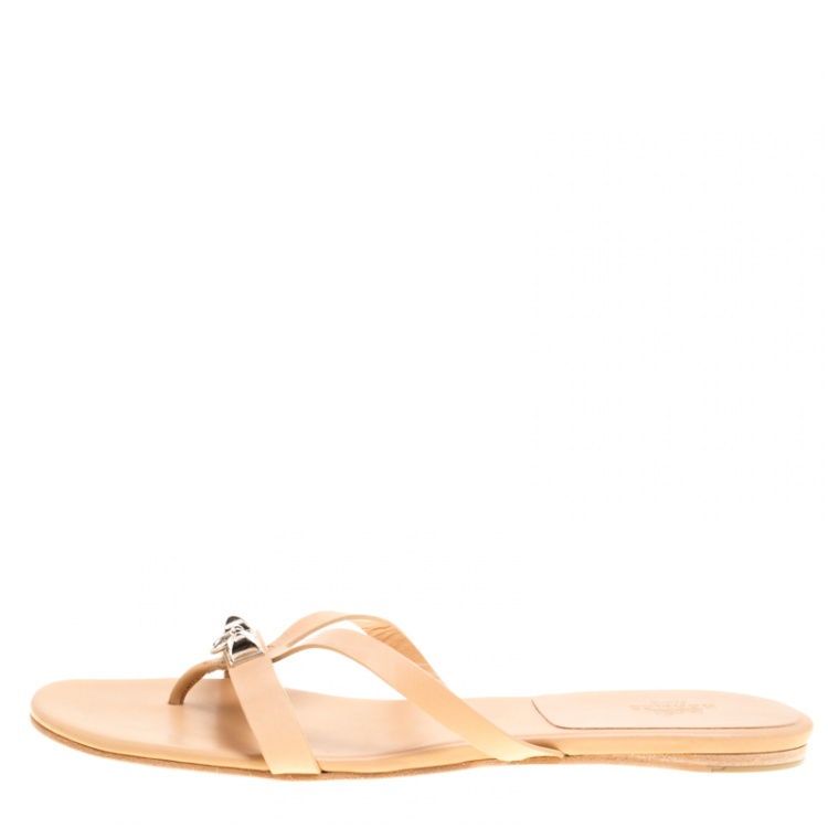 Pre Owned Hermes Beige Leather Corfu Thong Sandals Size 41
