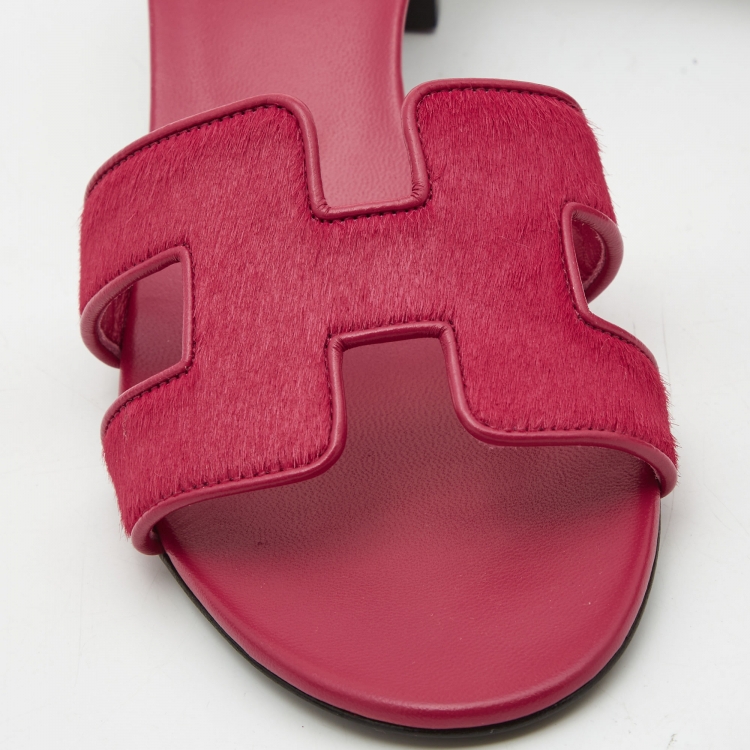 Pre Owned Hermes  Red Calf Hair Oasis Slide Sandals Size 38
