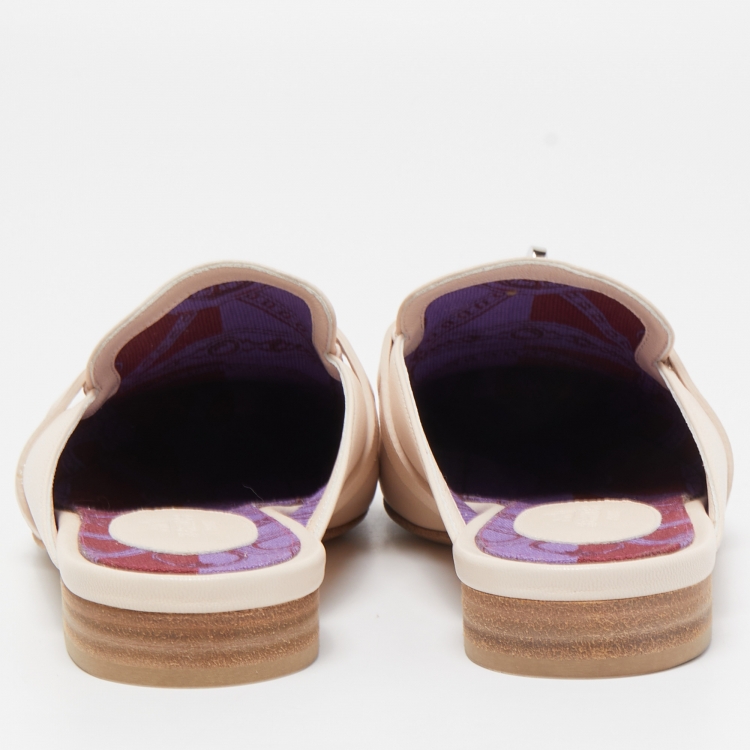 Pre Owned Hermes Cream Leather Oz Mules Size 36.5 