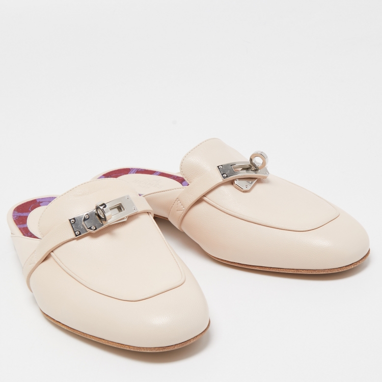 Pre Owned Hermes Cream Leather Oz Mules Size 36.5 