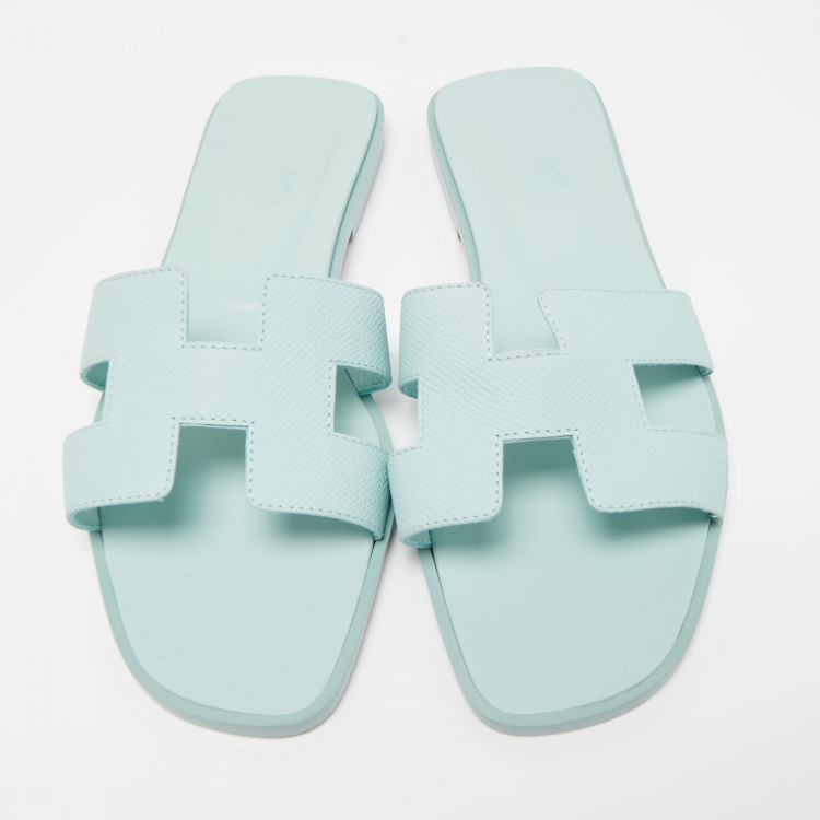 Pre Owned Hermes Light Blue Leather Oran Flat Slides Size 38