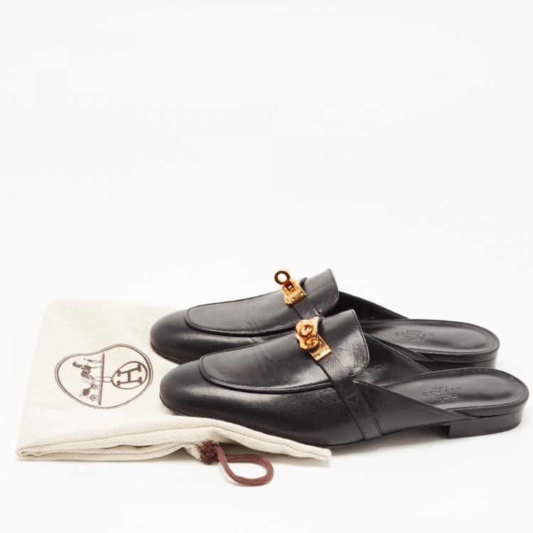 Pre Owned Hermes Black Leather Oz Flat Mules Size 38