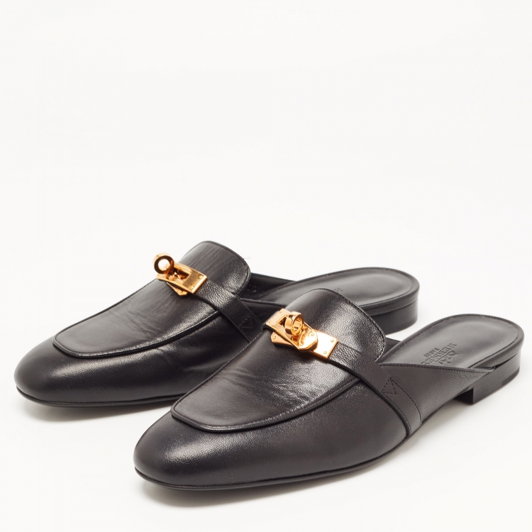 Pre Owned Hermes Black Leather Oz Flat Mules Size 38