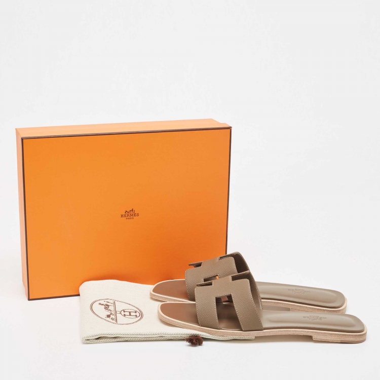 Pre Owned Hermes Brown Leather Oran  Sandals Size 40