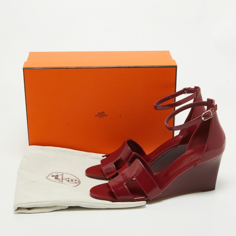 Pre Owned Hermes Burgundy Patent Leather Legend Wedge Sandals Size 40.5