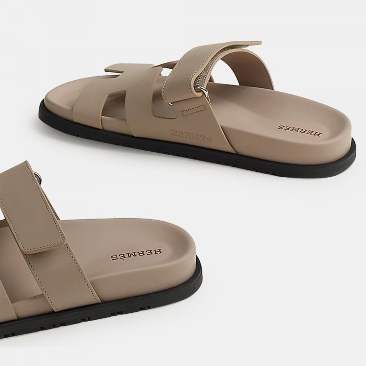 Pre Owned Hermes Beige Mastic Rubber Chypre sandal 41