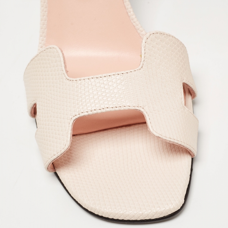 مملوكة مسبقًا Hermès Pink Lizard Heden Sandals Size 38