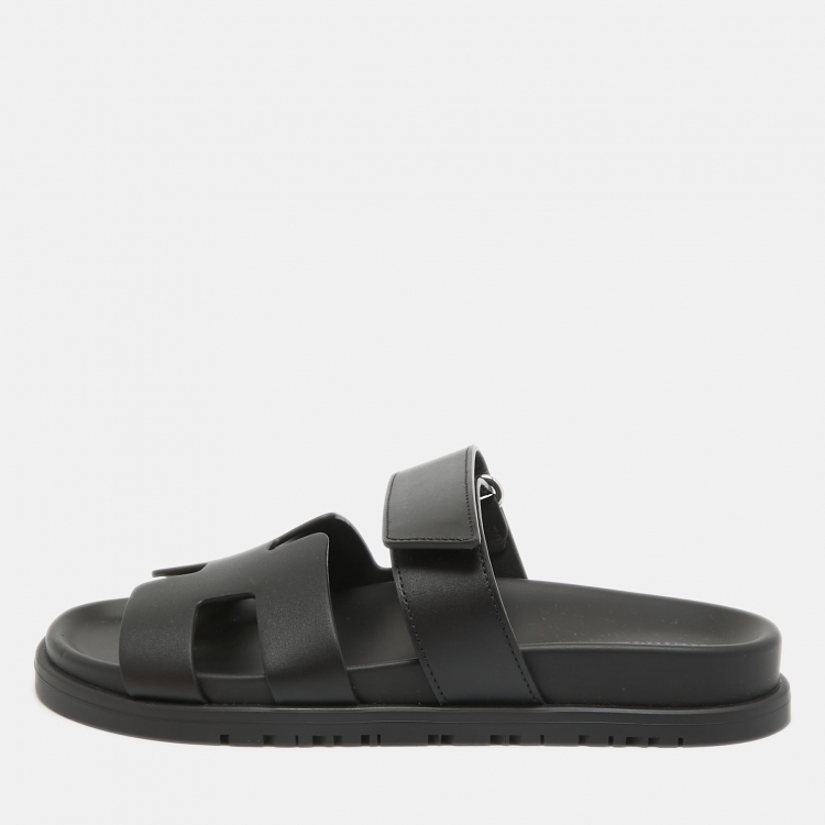 Pre Owned Hermes Black Leather Chypre Sandals 36