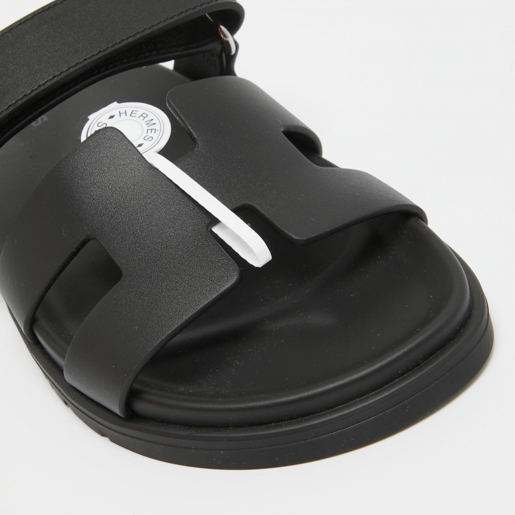 Pre Owned Hermes Black Leather Chypre Sandals 36