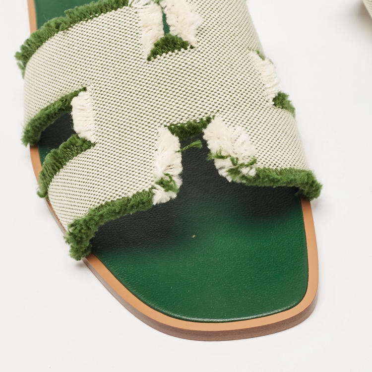 Pre Owned Hermès Beige/Green Canvas Fringes Oran Flat Slides Size 37.5