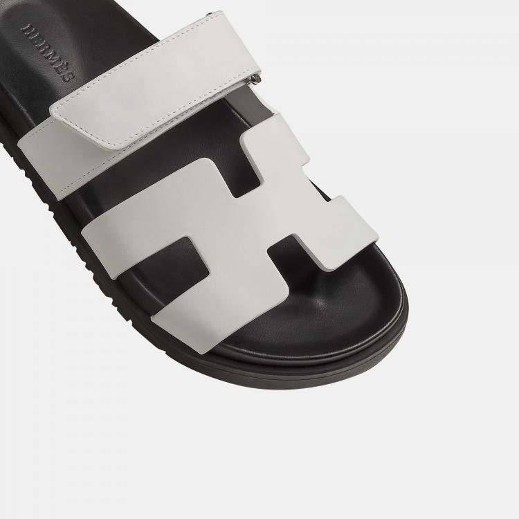 Pre Owned Hermes Black and white Rubber Chypre sandal