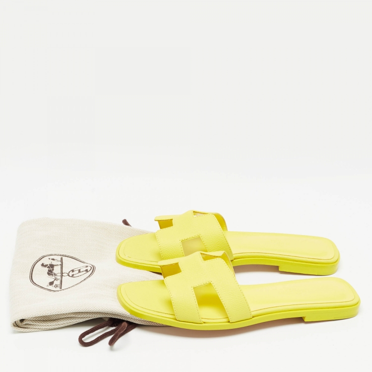 Pre Owned Hermes Yellow Leather Oran Flat Slides Size 37.5
