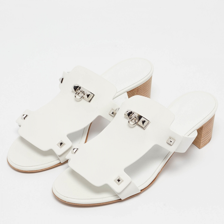 Pre Owned Hermès White Leather Invincible Slide Sandals Size 39