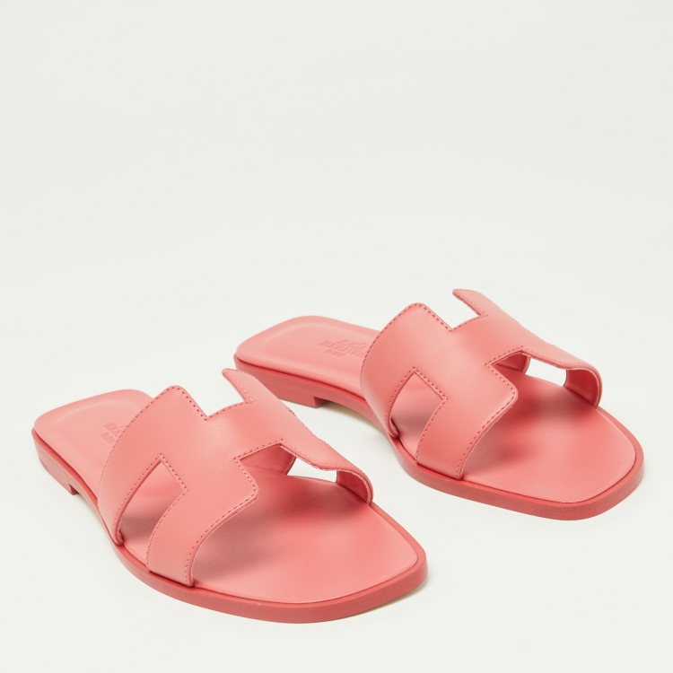 Pre Owned Hermes Pink Leather Oran Flat Sandals Size 37.5