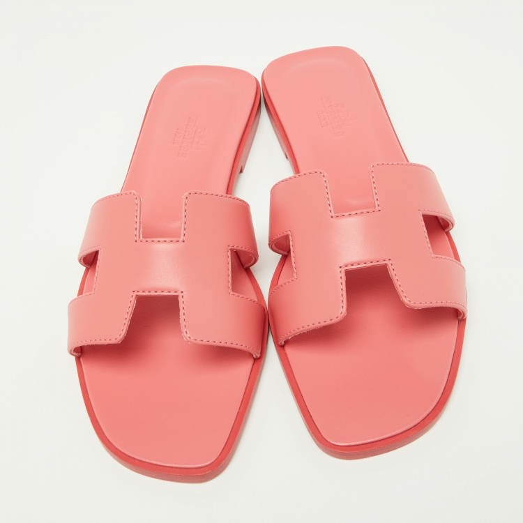 Pre Owned Hermes Pink Leather Oran Flat Sandals Size 37.5