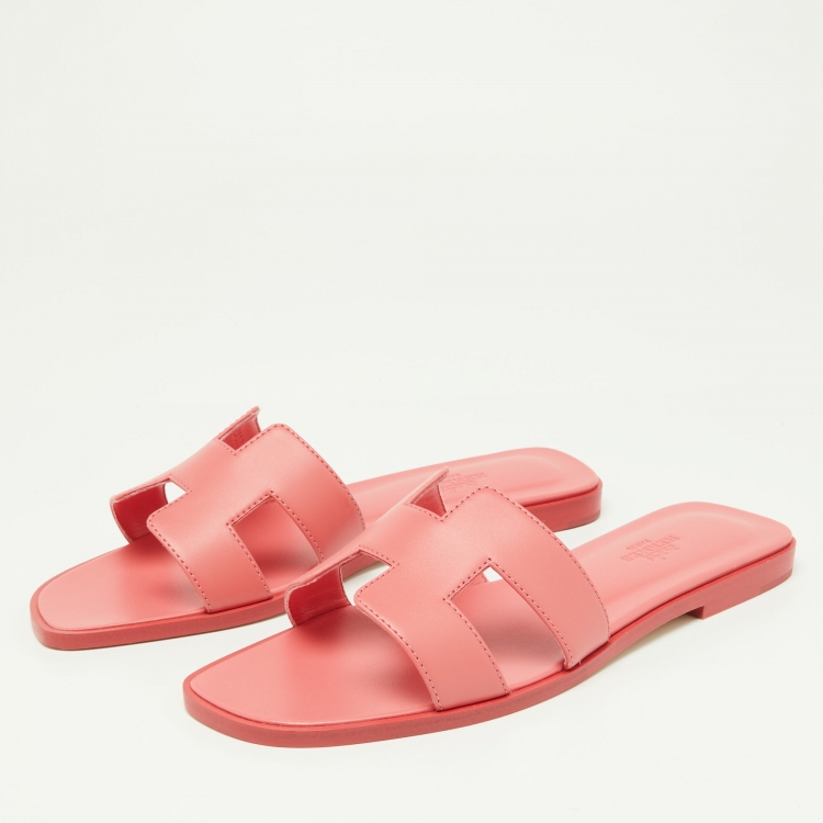 Pre Owned Hermes Pink Leather Oran Flat Sandals Size 37.5