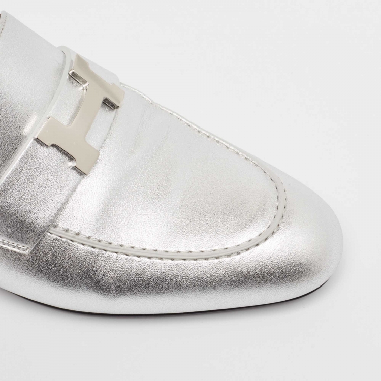 Pre Owned Hermes Silver Leather Trocadero Mules Size 38