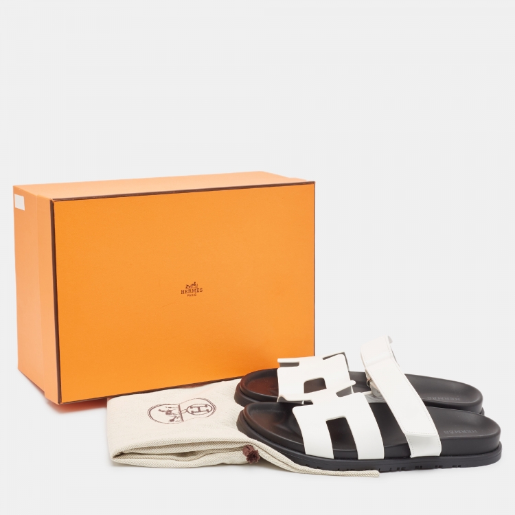Pre Owned Hermès White Leather Chypre Sandals Size 39