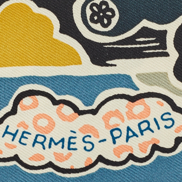 Pre Owned Hermès Multicolor Silk Bingata Vert Noir Saumon Twilly 