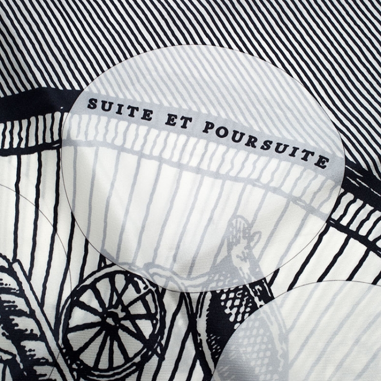 Pre Owned Hermes White & Navy Suite et Poursuite Silk Scarf
