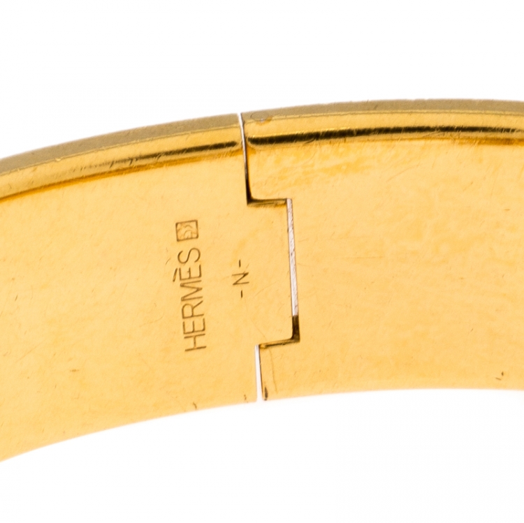 Pre Owned Hermes Clic Clac H White Enamel Gold Plated Wide Bracelet GM
