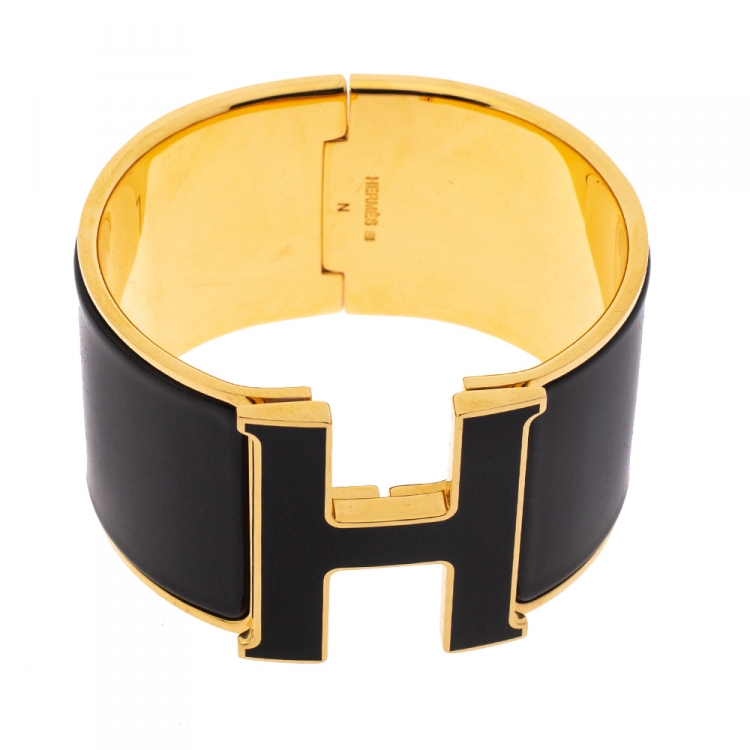 Pre Owned Hermès Clic Clac H Black Enamel Gold Plated Wide Bracelet PM