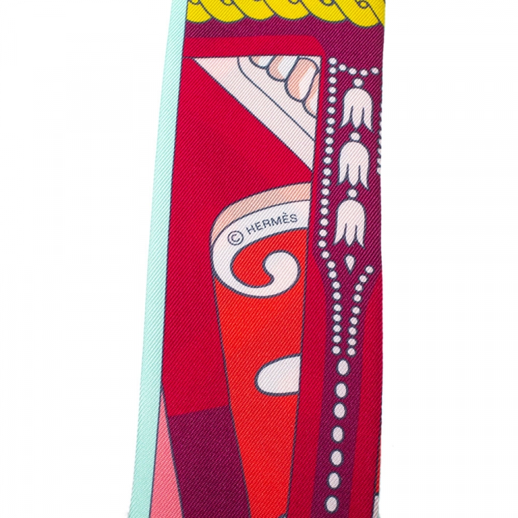 Pre Owned Hermès Vert/Rose Poudre Balade en Berline Twilly Scarf