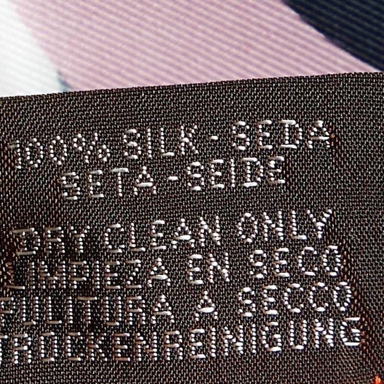 Pre Owned Hermès Orange Hommage a Gene Kelly Silk Scarf