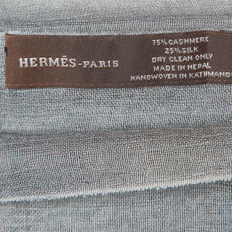 Pre Owned Hermès Grey/Orange Cashmere and Silk Scarf