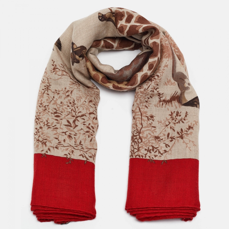 Pre Owned Hermes Red/Beige Cashmere and Silk Les Girafes Scarf