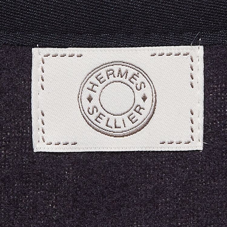 Pre Owned Hermes Navy Blue/Beige Wool Reversible Camail Poncho One Size