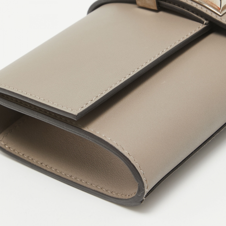 Pre Owned Hermes Gris Asphalte Swift Leather Medor 23 Clutch