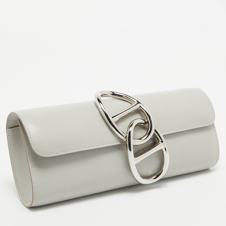 Pre Owned Hermès  Gris Perle Tadelakt Leather Egee Clutch