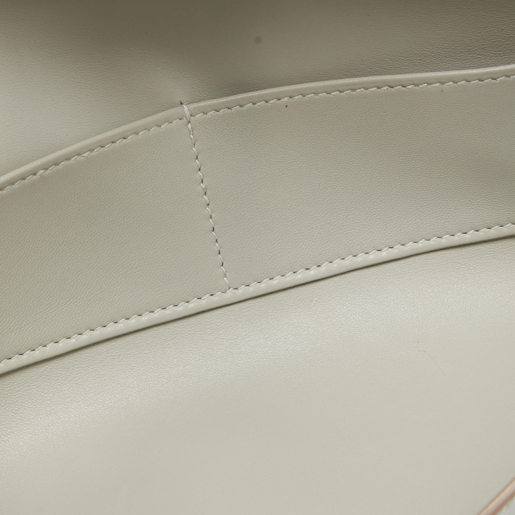 Pre Owned Hermès  Gris Perle Tadelakt Leather Egee Clutch