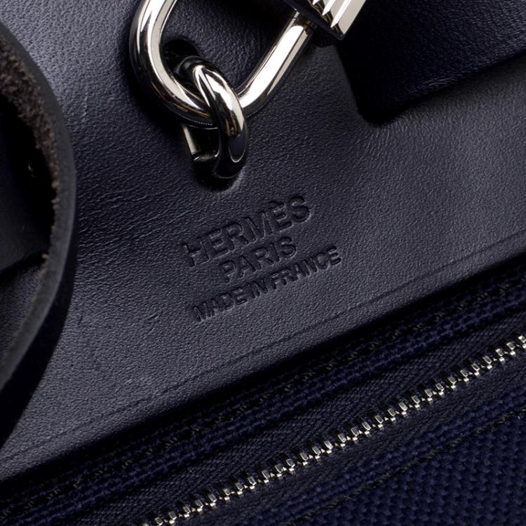Pre Owned Hermes Black/Navy Blue Leather and Canvas Herbag Zip 31 Bag