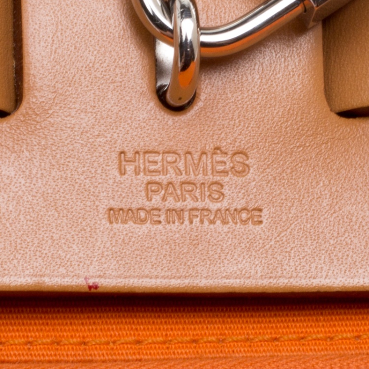 Pre Owned Hermes Brown/Capucines Leather and Fabric Herbag Zip 31 Bag