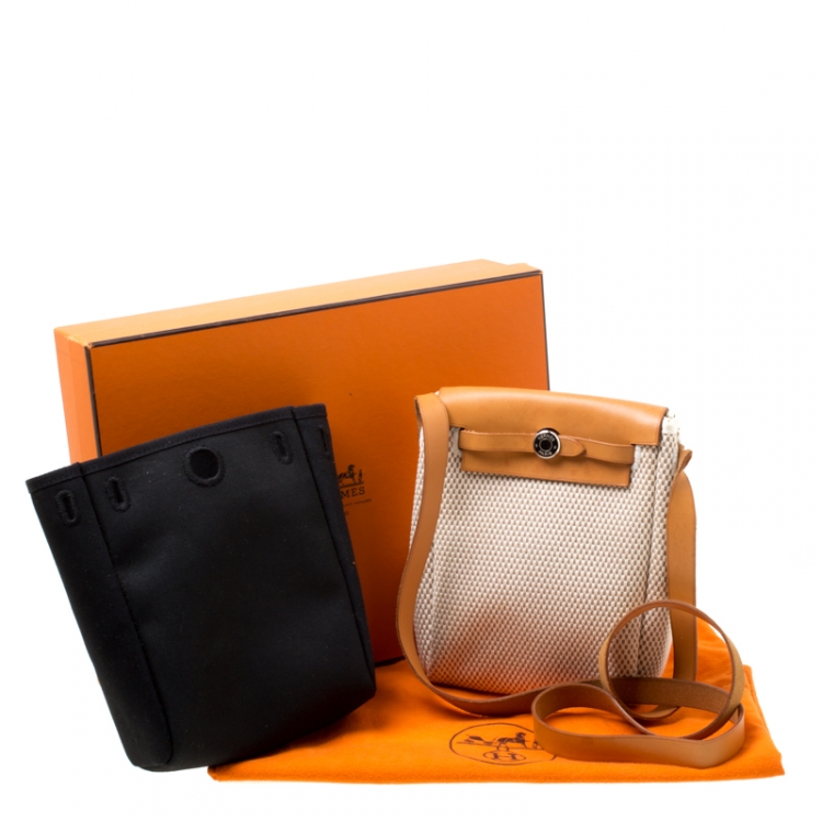 مملوكة مسبقًا Hermes Natural/Beige and Black Canvas and Leather Mini Herbag 