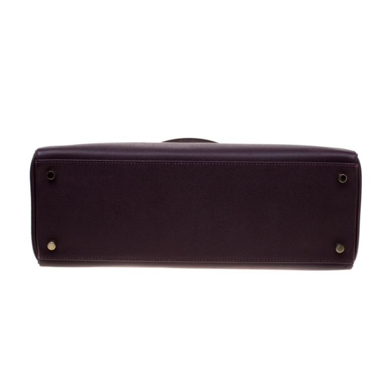 مملوكة مسبقًا Hermes Raisin Epsom Leather Gold Hardware Kelly Retourne 35 Bag
