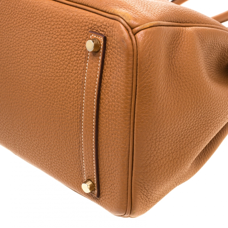 مملوكة مسبقًا Hermes Gold Togo Leather Gold Hardware Birkin 35 Bag