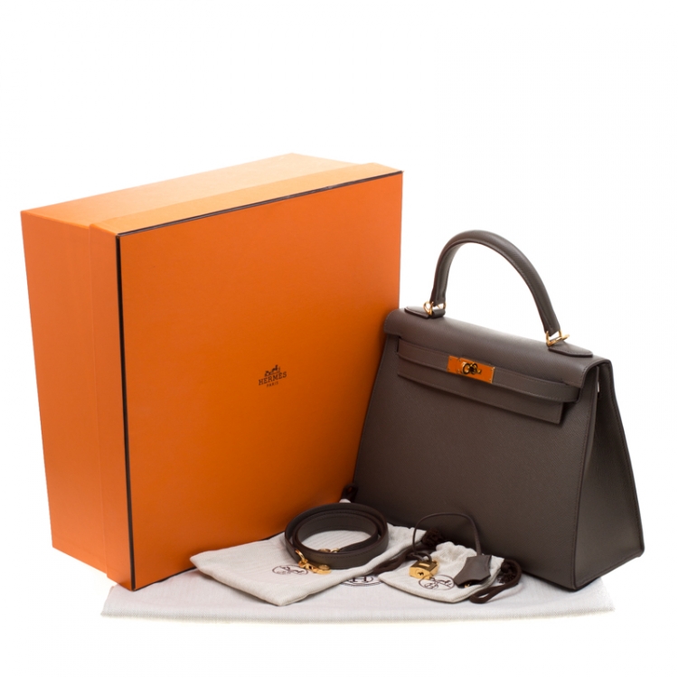 مملوكة مسبقًا Hermes Etain Epsom Leather Gold Hardware Kelly Sellier 28 Bag