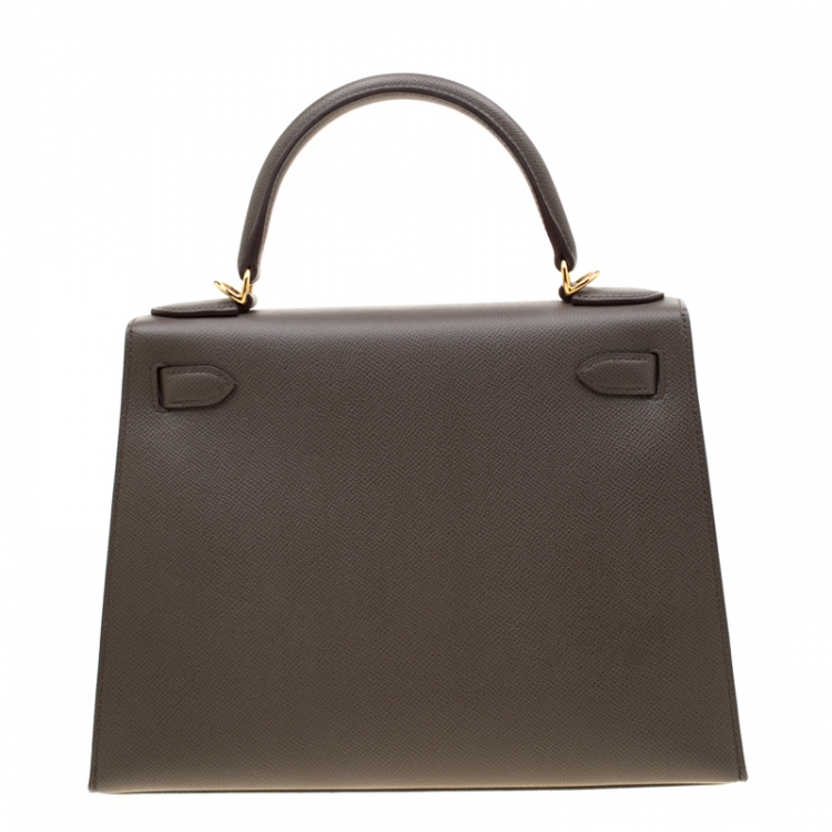 مملوكة مسبقًا Hermes Etain Epsom Leather Gold Hardware Kelly Sellier 28 Bag