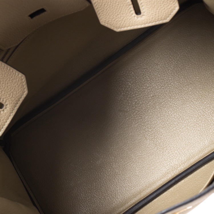 مملوكة مسبقًا Hermes Beige Togo Leather Gold Hardware Birkin 30 Bag