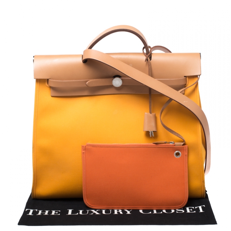 Pre Owned Hermes Jeune D'Or Canvas and Leather Herbag Zip 39 Bag